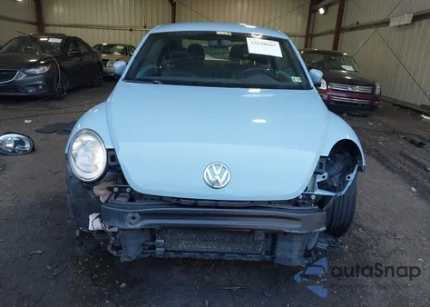 2012 Volkswagen Beetle 2.5L из США, поврежденный, VIN 3VWJP7AT3CM628859